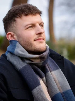 Extra Fine Merino Wool Scarf 133