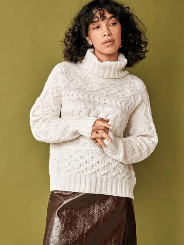 100% Fine Merino Wool Cable Knit Polo Neck