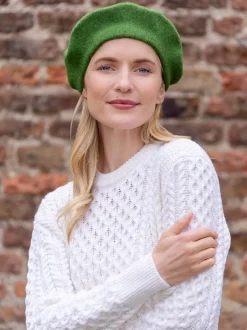 100% Merino Wool Beret Green