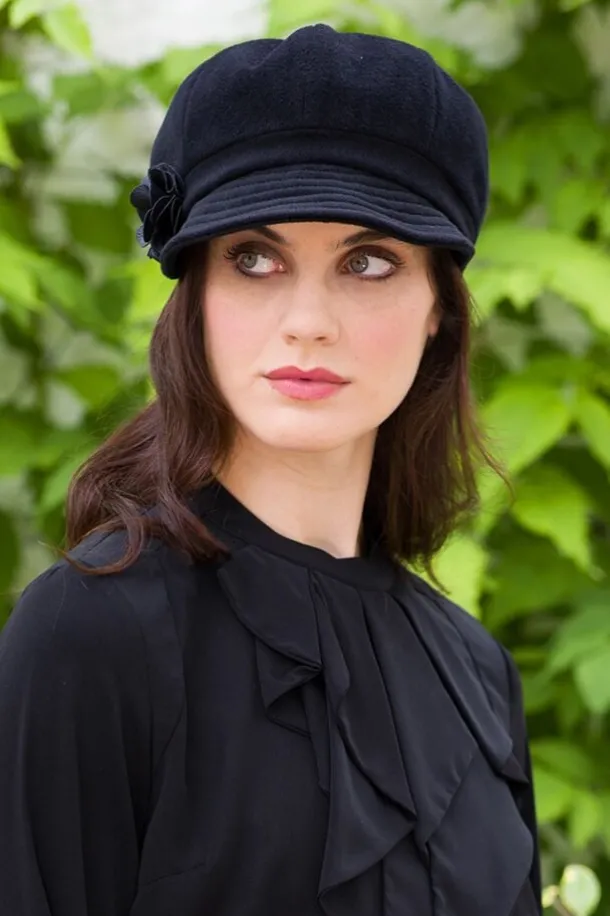 Newsboy Black ladies cap