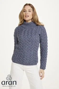 Shaped Crew Neck Sweater Merino Wool Denim Blue