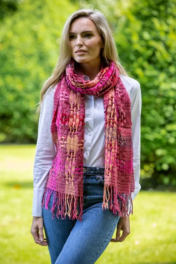 Suantrai of Ireland Open Weave Wool Scarf Pink
