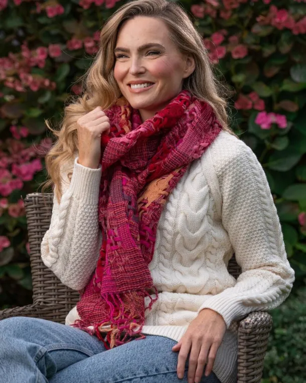 Suantrai of Ireland Open Weave Wool Scarf Pink