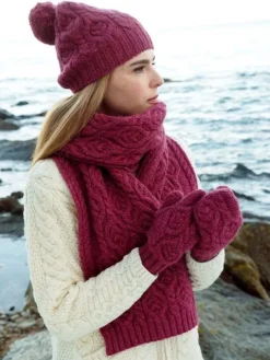 Super Soft Aran Cable Knit Scarf Berry