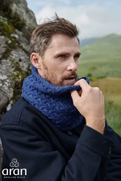 Super Soft Aran Snood Royal Blue B859