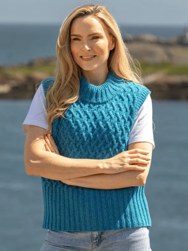 Trellis Crop Vest Blue