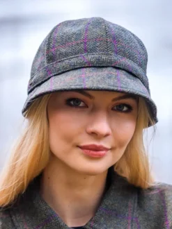 Tweed Flapper Cap Col. 150