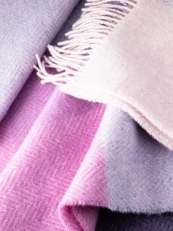 Wool and Cashmere Throw Lilac Col.1442